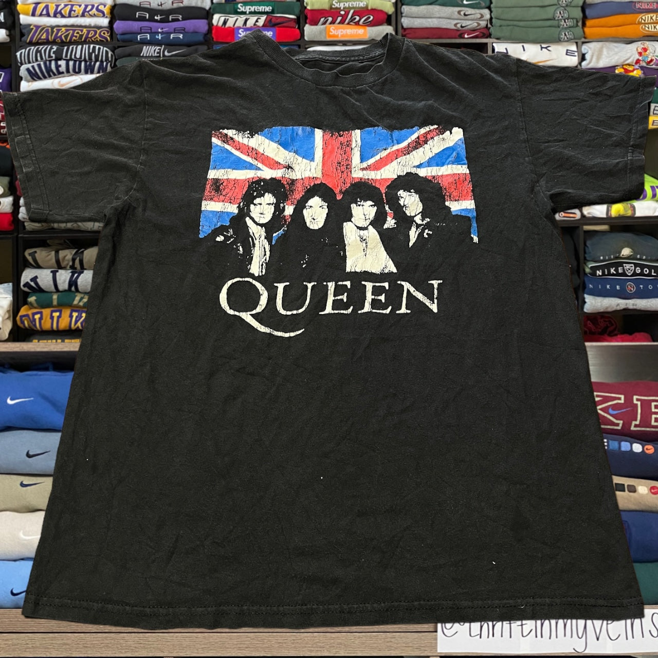 Y2K queen band tee shirt