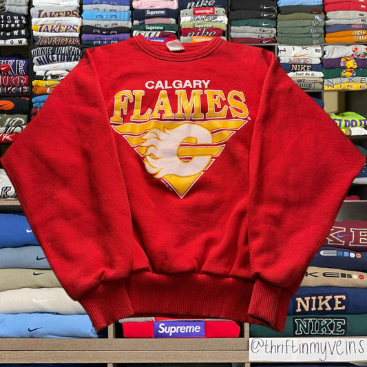 90s calgary flames sweatshirt (Medium)