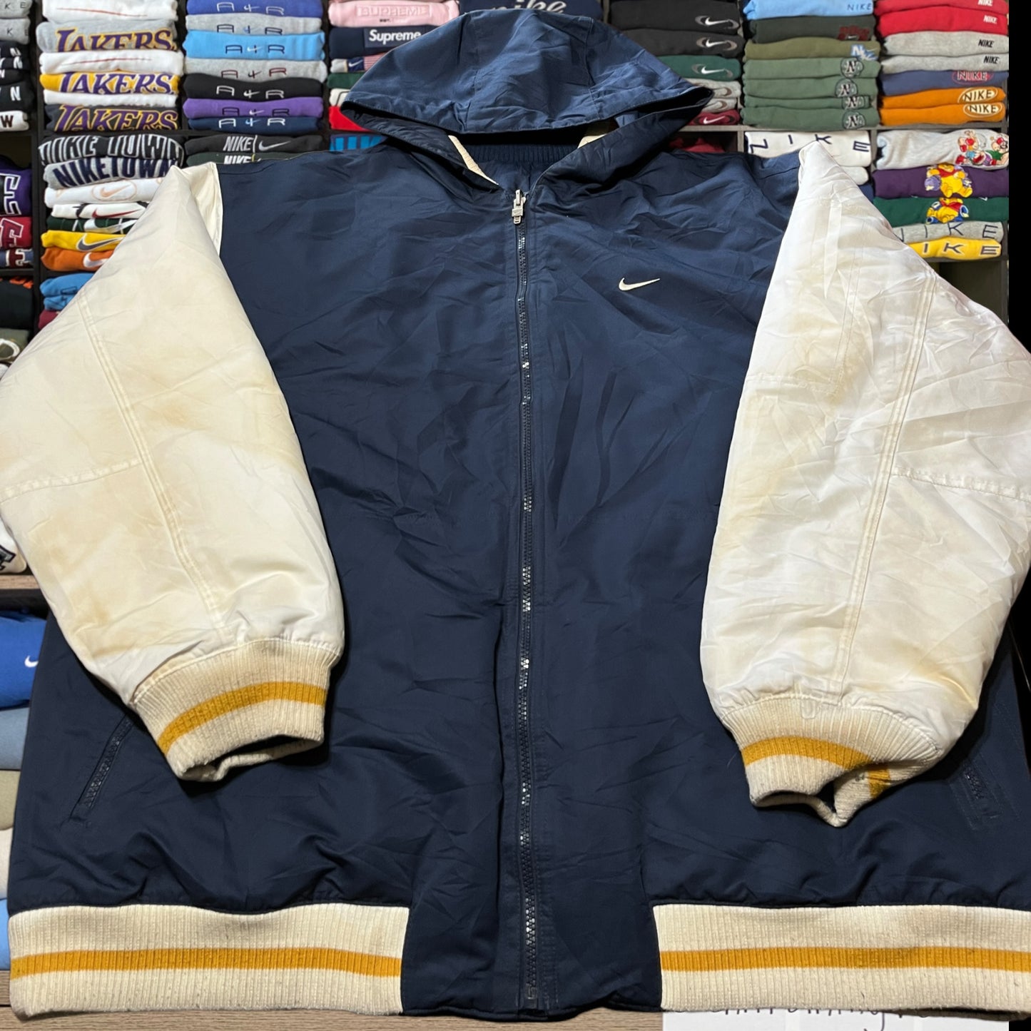 vintage 90s nike puffer jacket