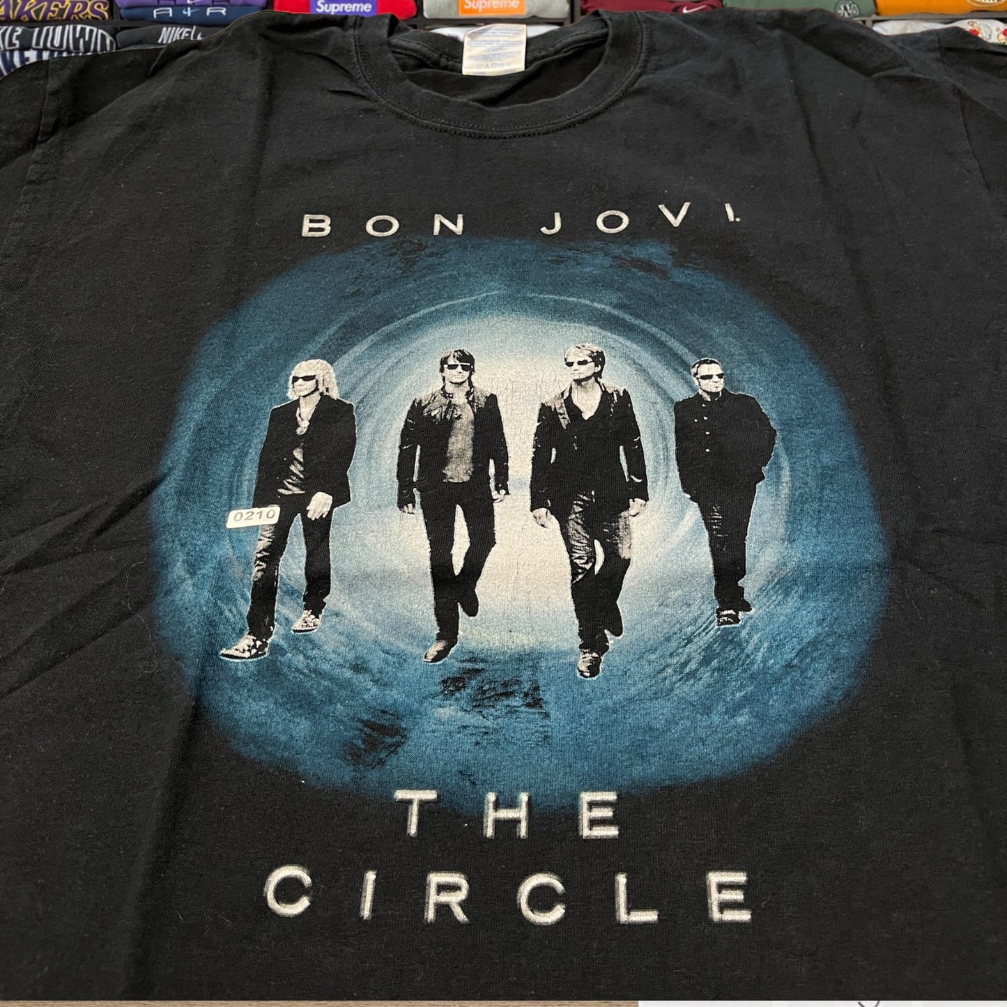 Vintage 2010 Bon Jovi shirt