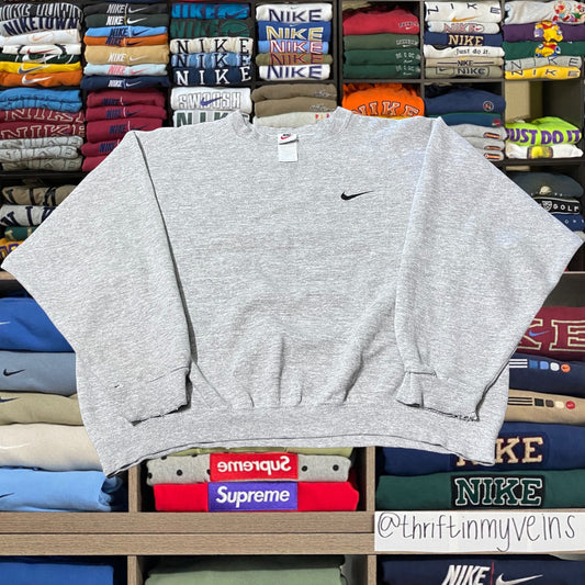 90s grey Nike sweater