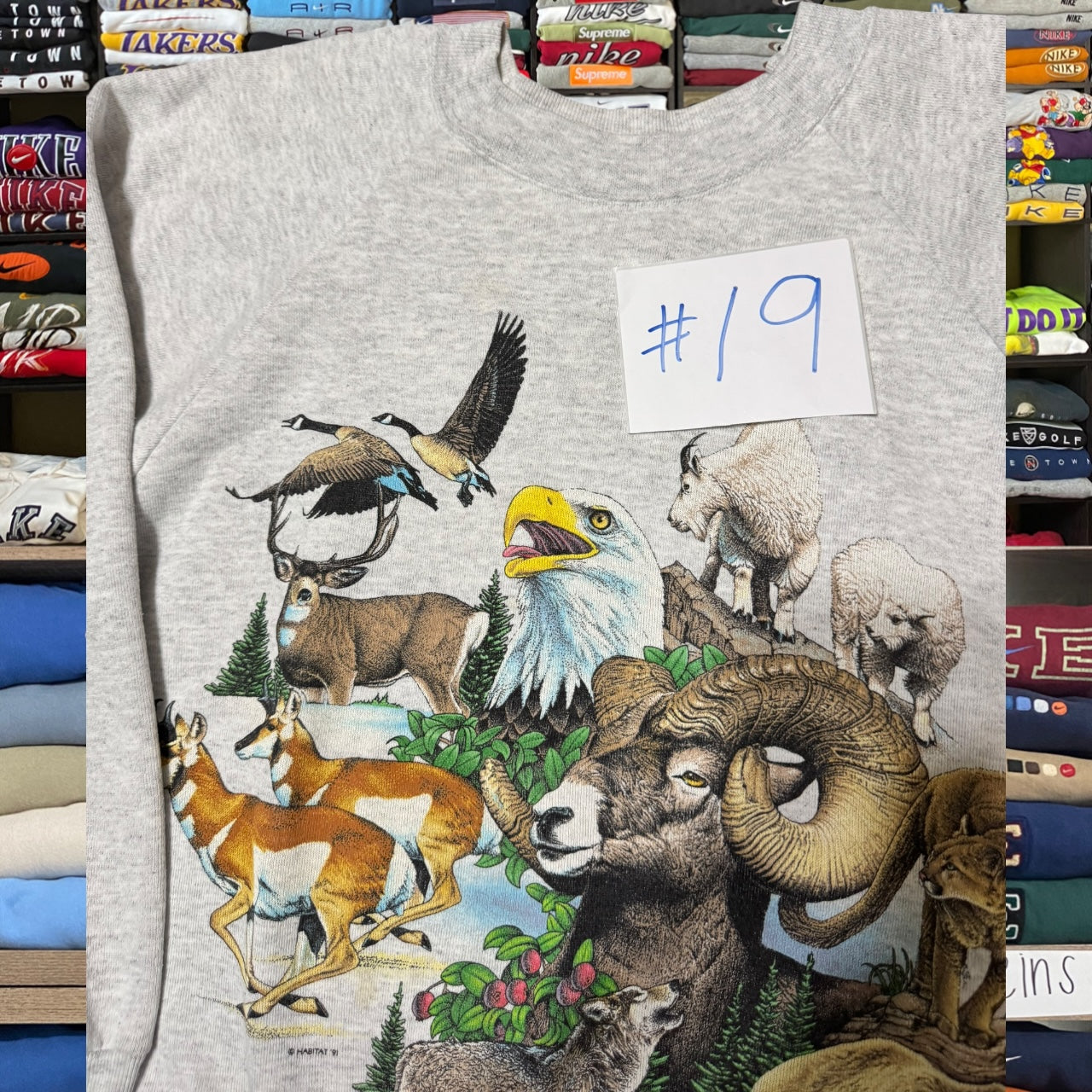90s animal sweatshirt (Large)