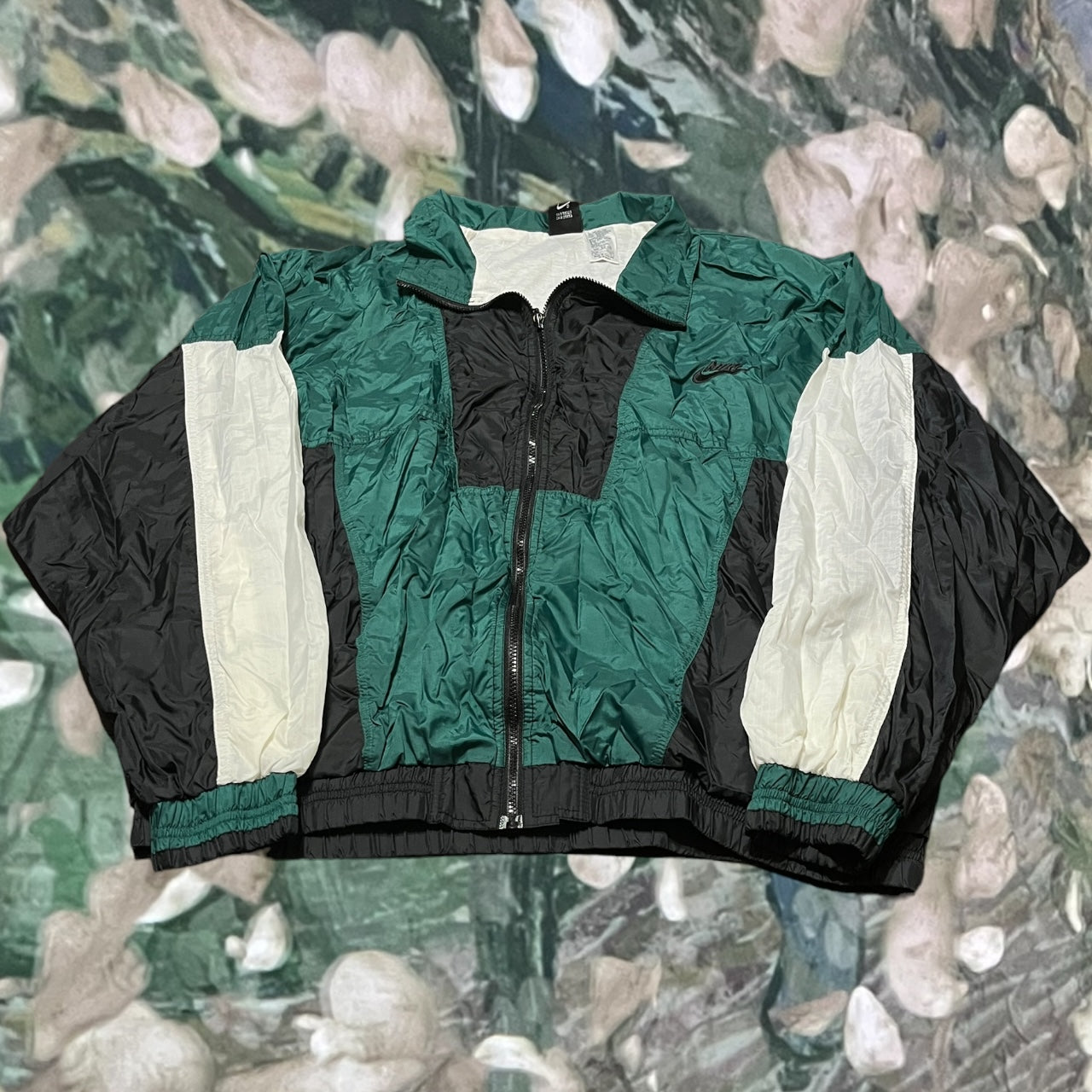 vinrage 90's nike windbreaker (xlarge)