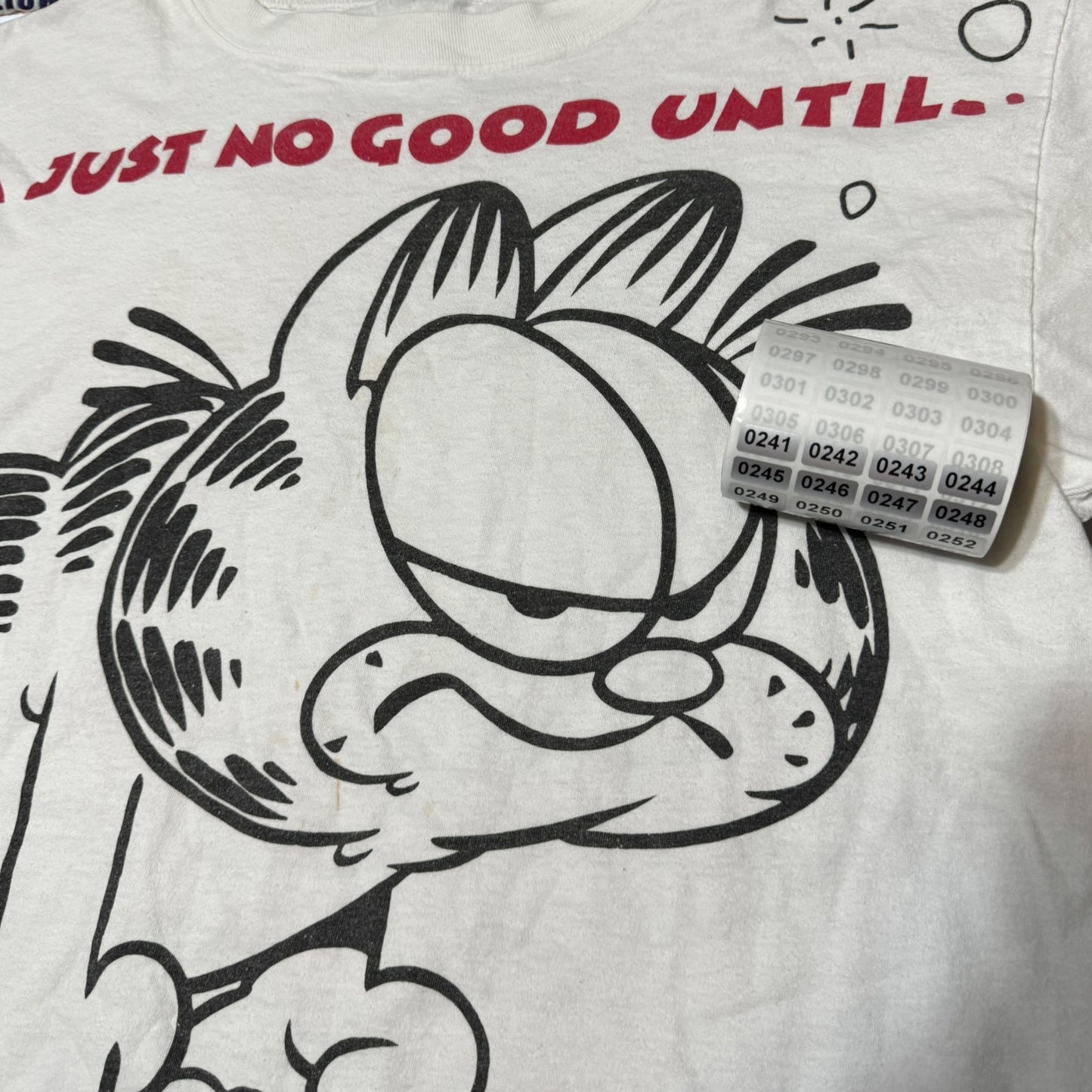 Vintage 90s Garfield all over print