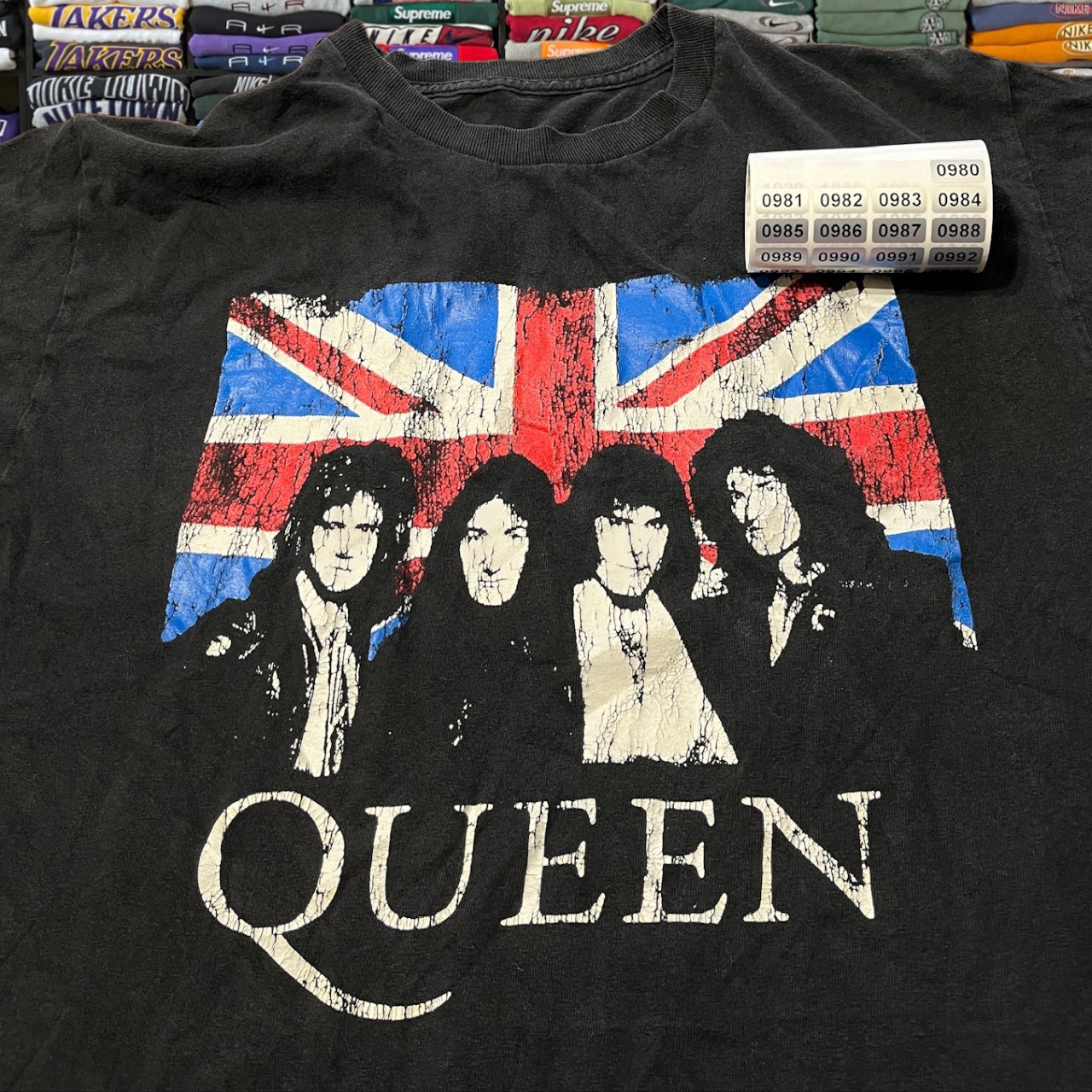 Y2K queen band tee shirt