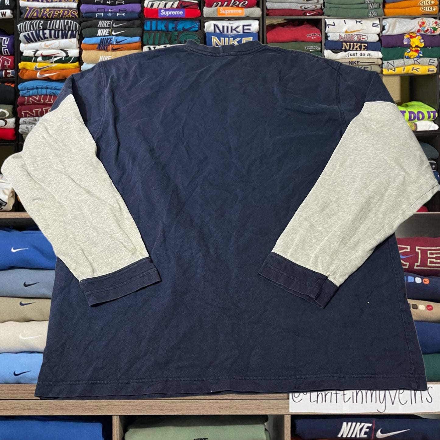 Y2K 2004 Nike sweater long sleeve