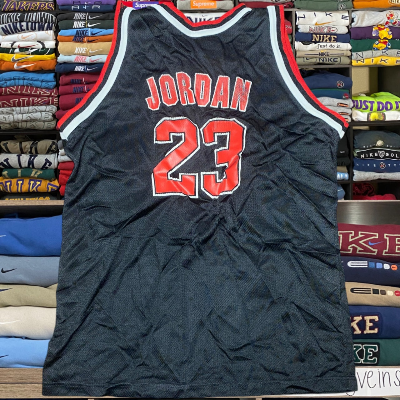 90s Michael jordan Chicago bulls jersey (medium)