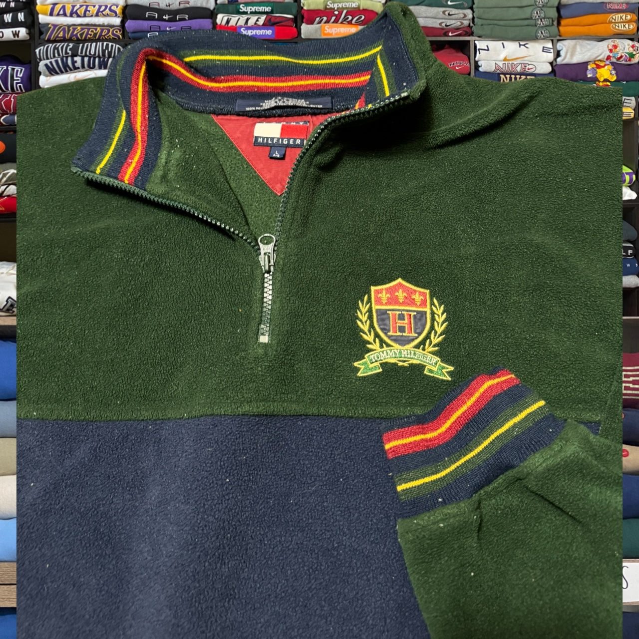 90s tommy hilfiger quarter zip sweatshirt (Large)