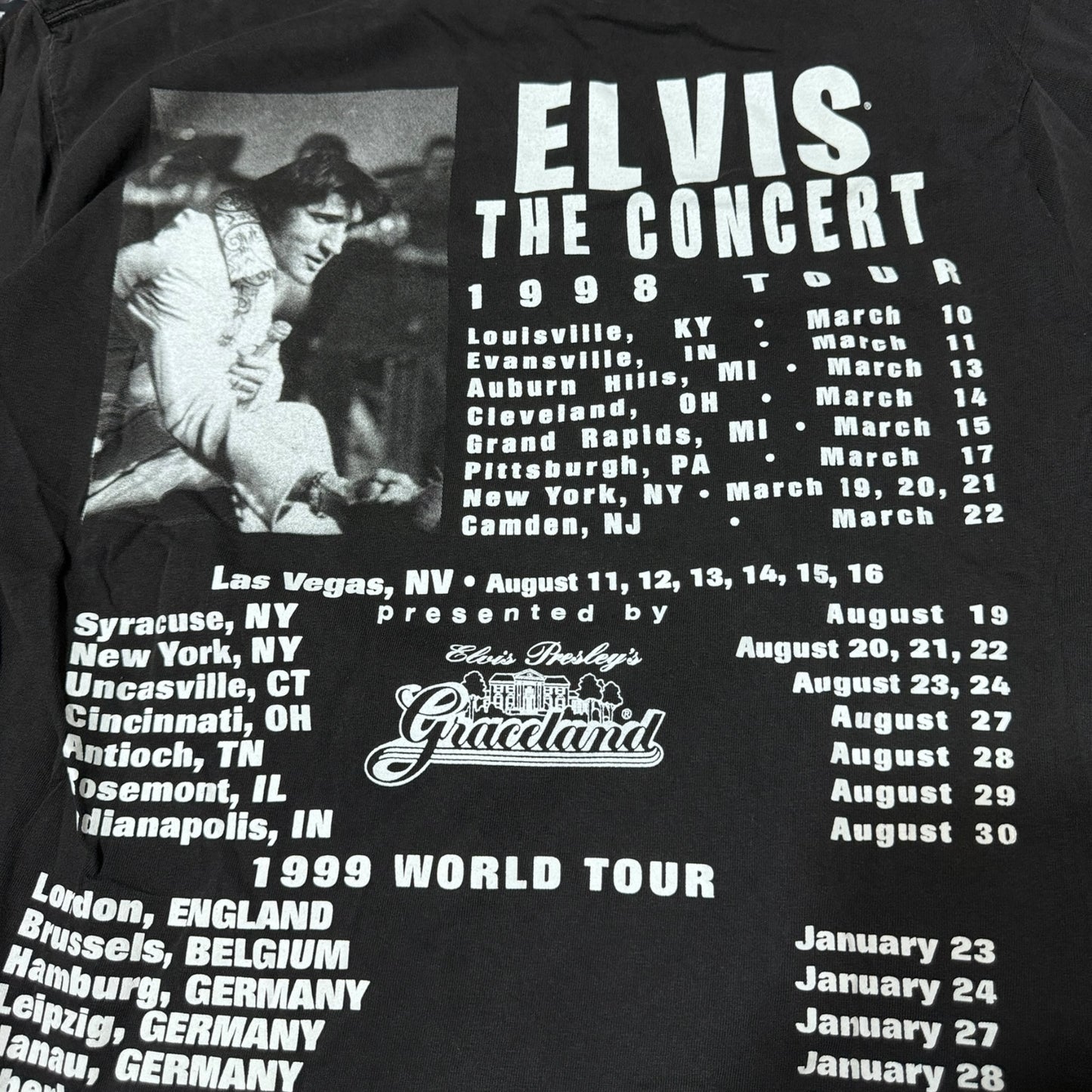 1998 Elvis Presley shirt ( large )