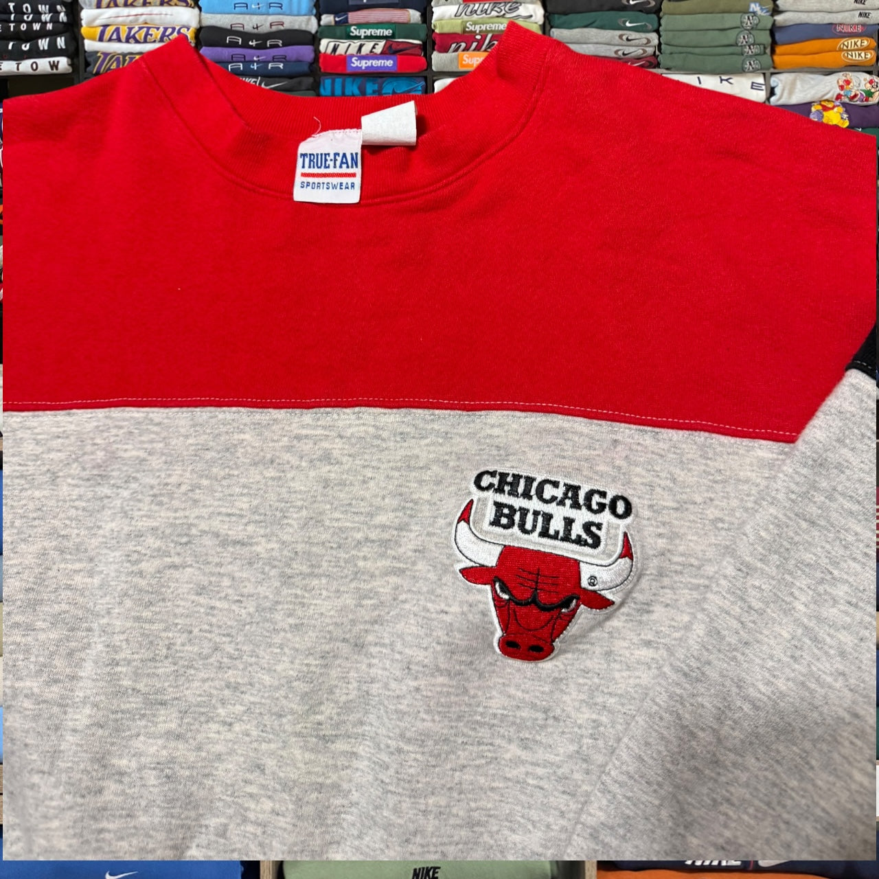 90s chicago bulls sweatshirt (Large)