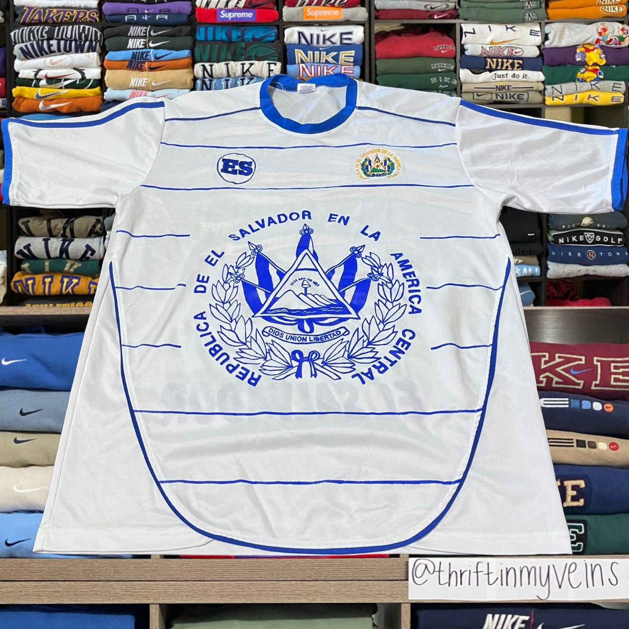 El Salvador soccer jersey
