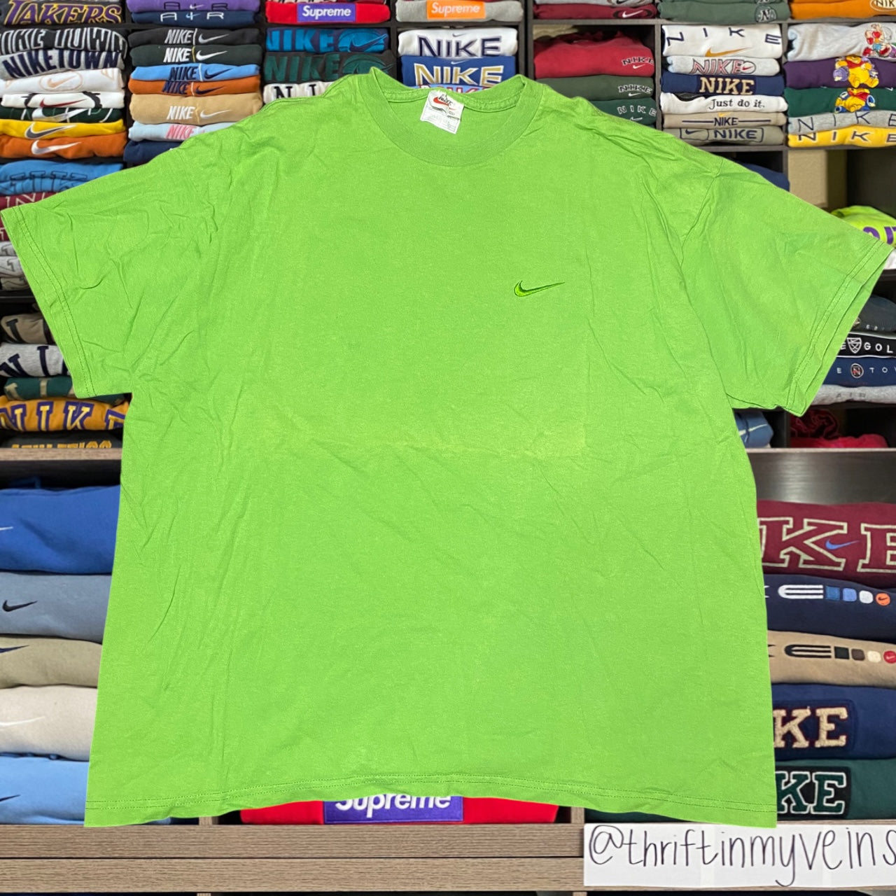 90s Nike Green tonal shirt (xlarge)