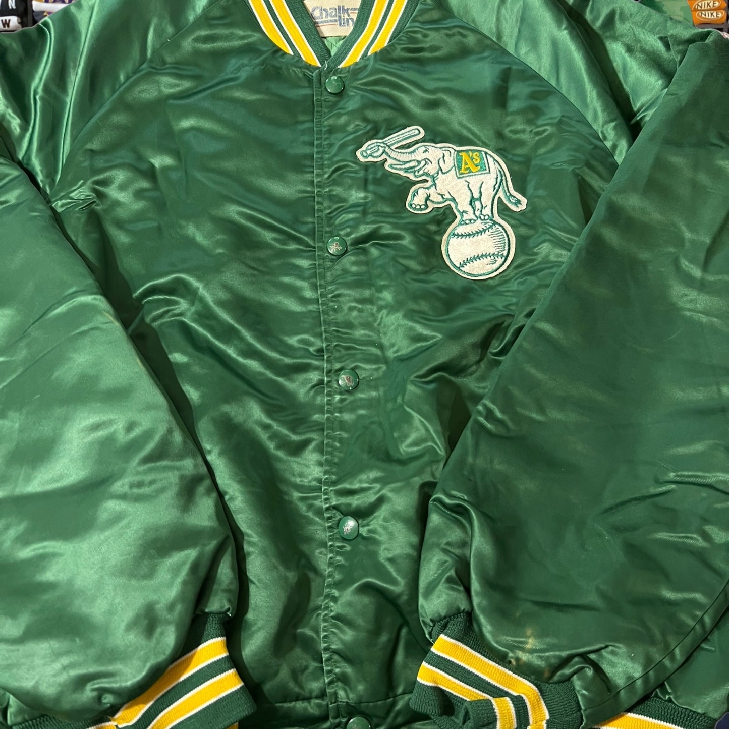 80s Oakland athletics satin jacket (large)