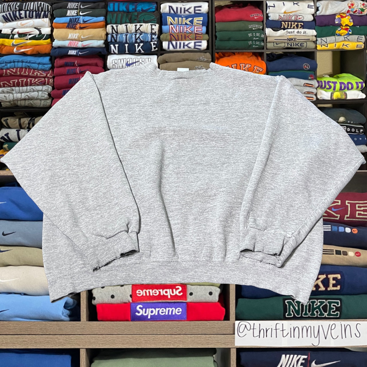 90s grey Nike sweater
