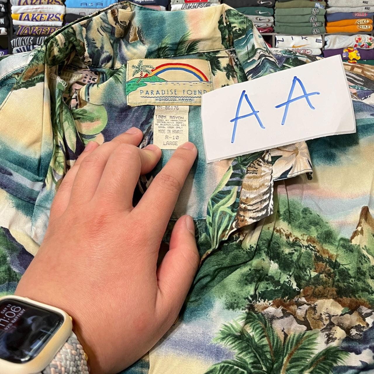 90s paradise Hawaiian button up shirt