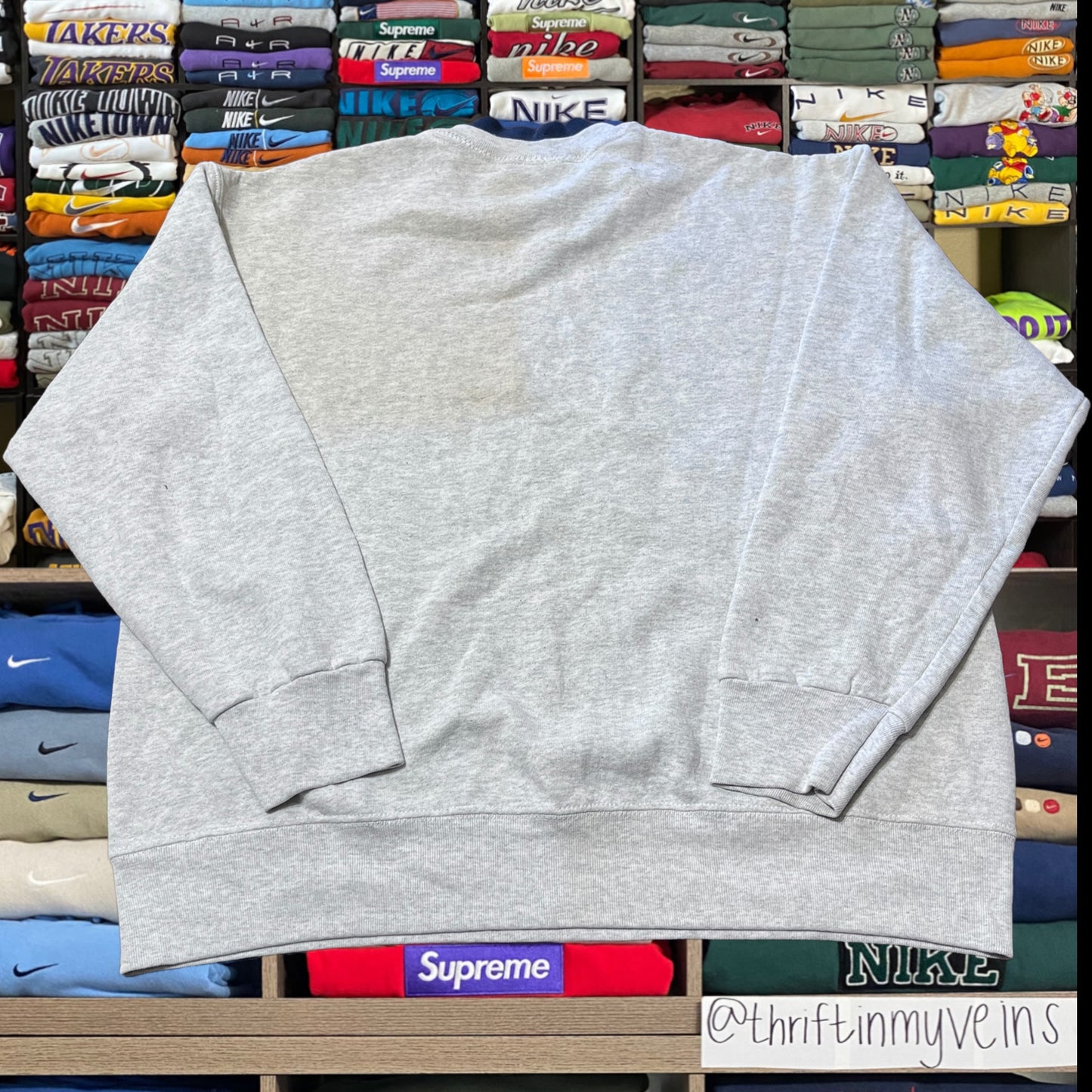90s cat sweater