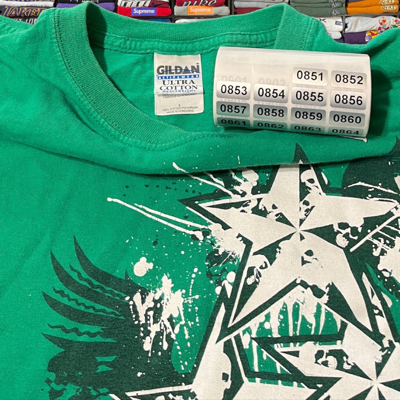 Y2K star green shirt