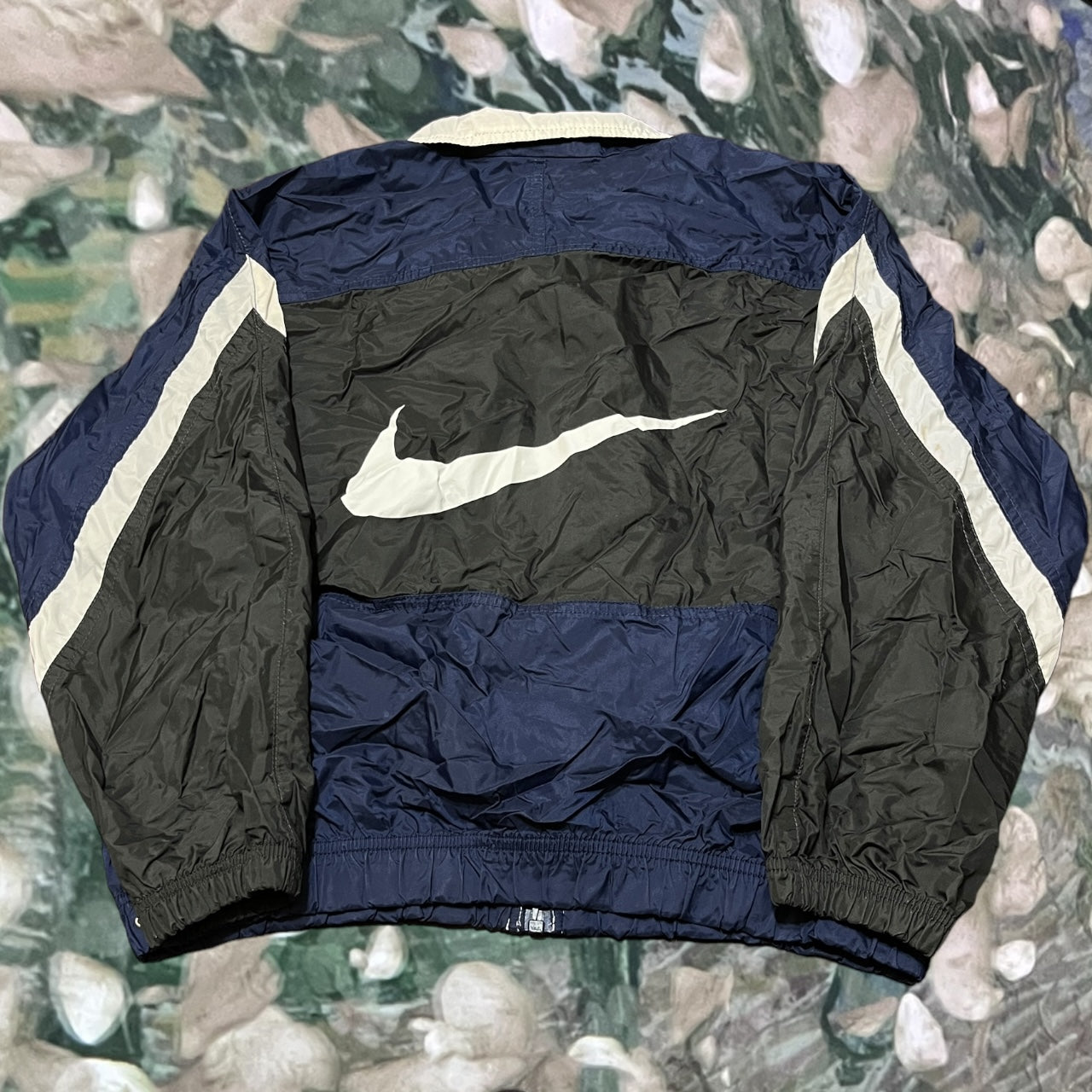 vinrage 90's nike windbreaker (medium)