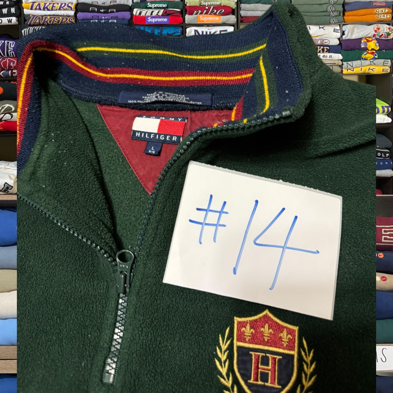 90s tommy hilfiger quarter zip sweatshirt (Large)