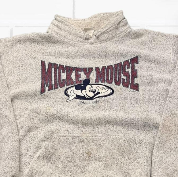 90s Mickey Mouse sweater