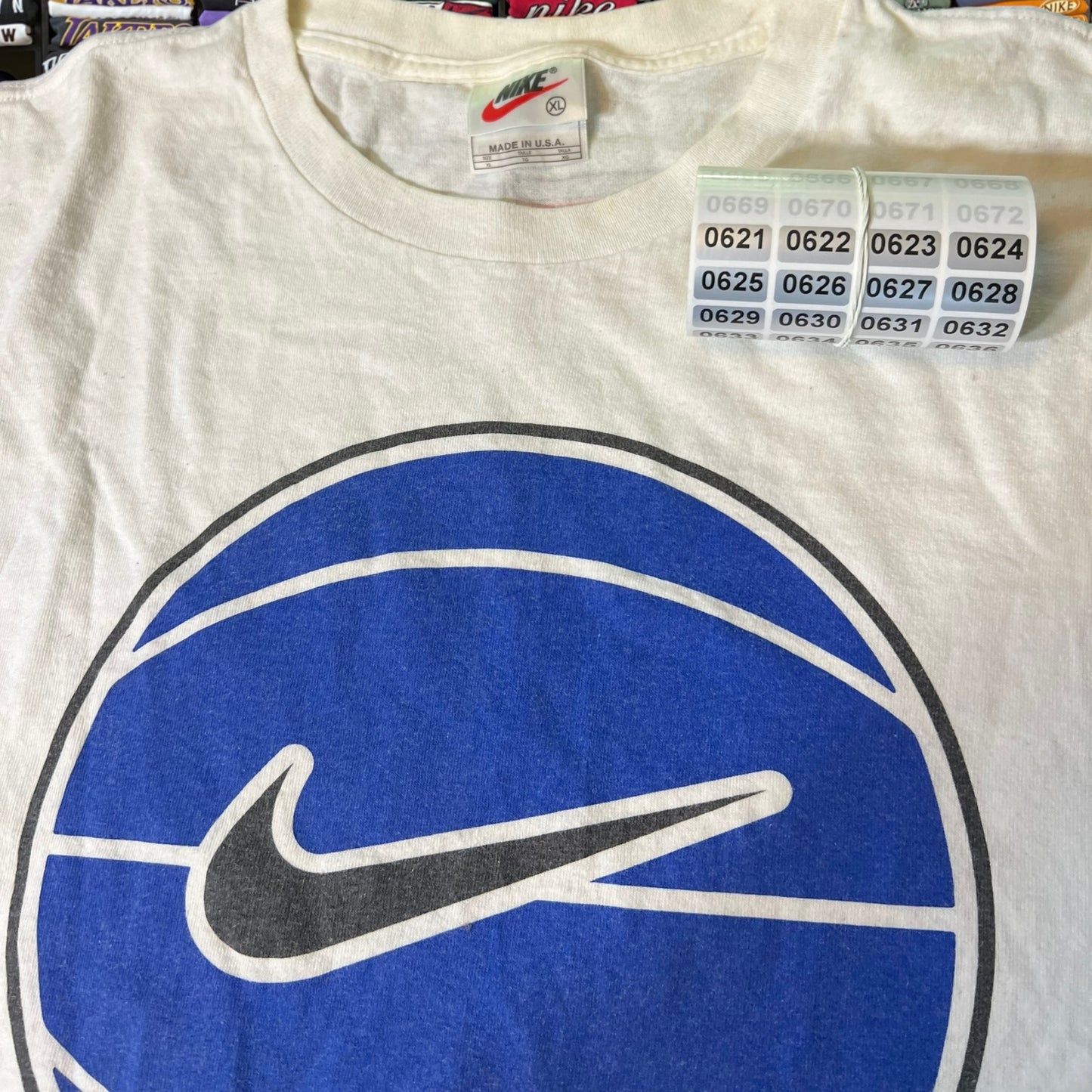 90s Nike basketball big logo shirt