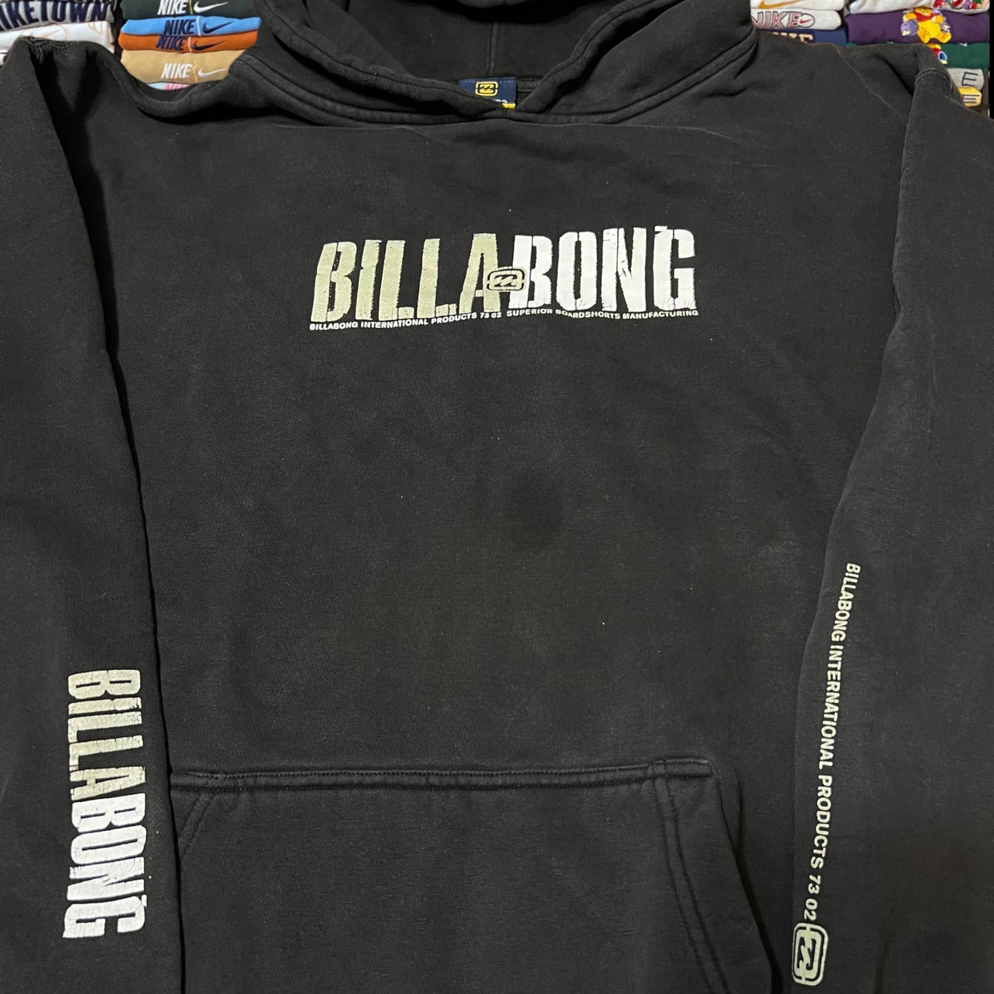 Y2K skater 2003 billabong hoodie