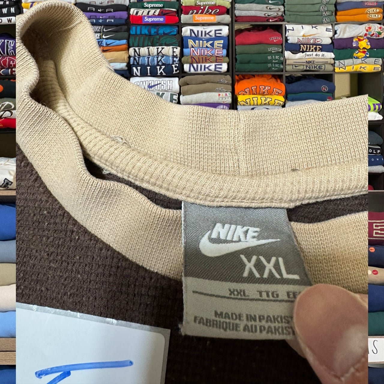 y2k brown nike long sleeve (Xxlarge)