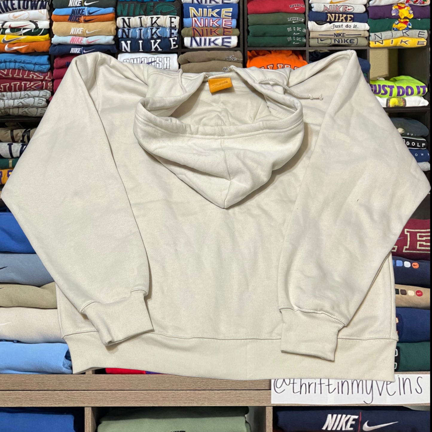 Y2K crème grunge skater hoodie