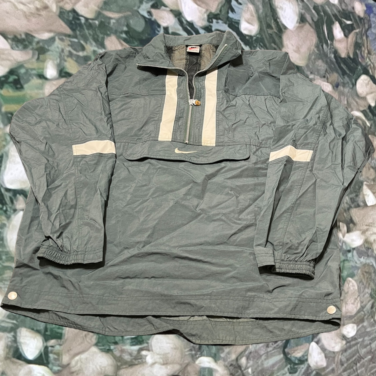 vinrage 90's nike windbreaker (large)