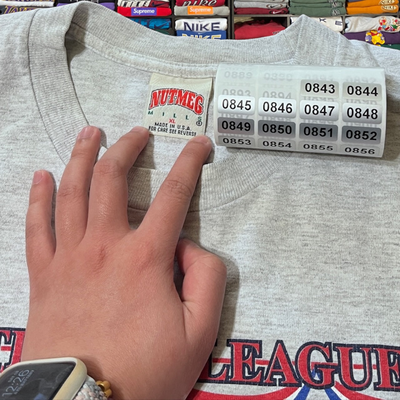 90s Atlanta braves nutmegs shirt