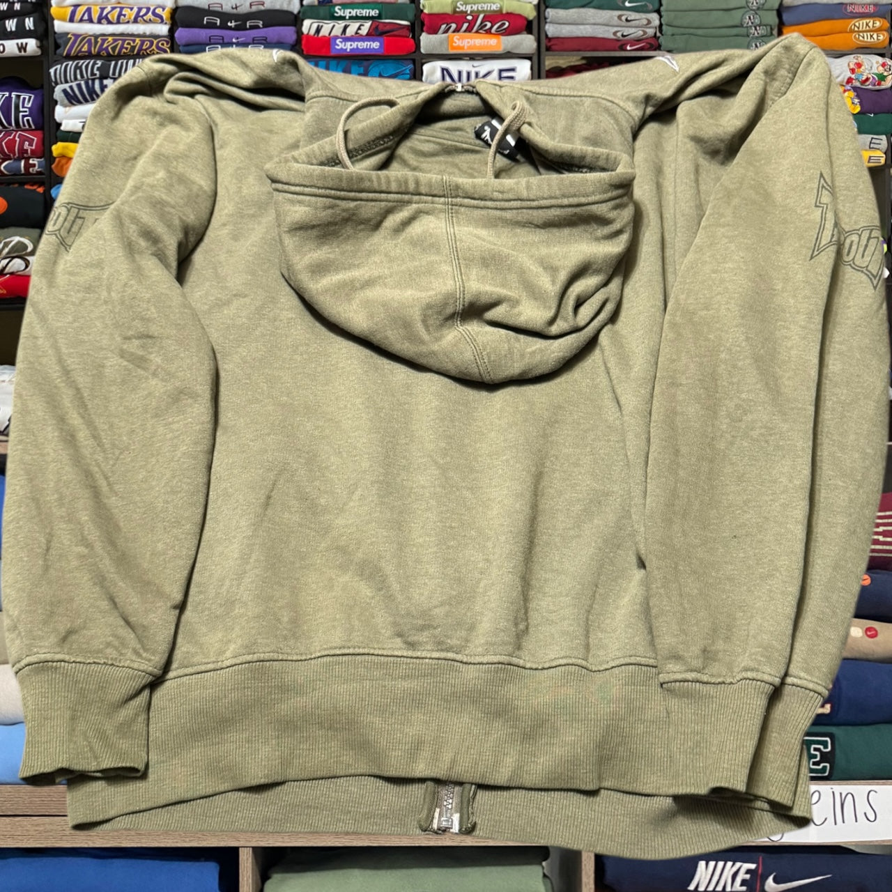 y2k tap out skater (Medium)