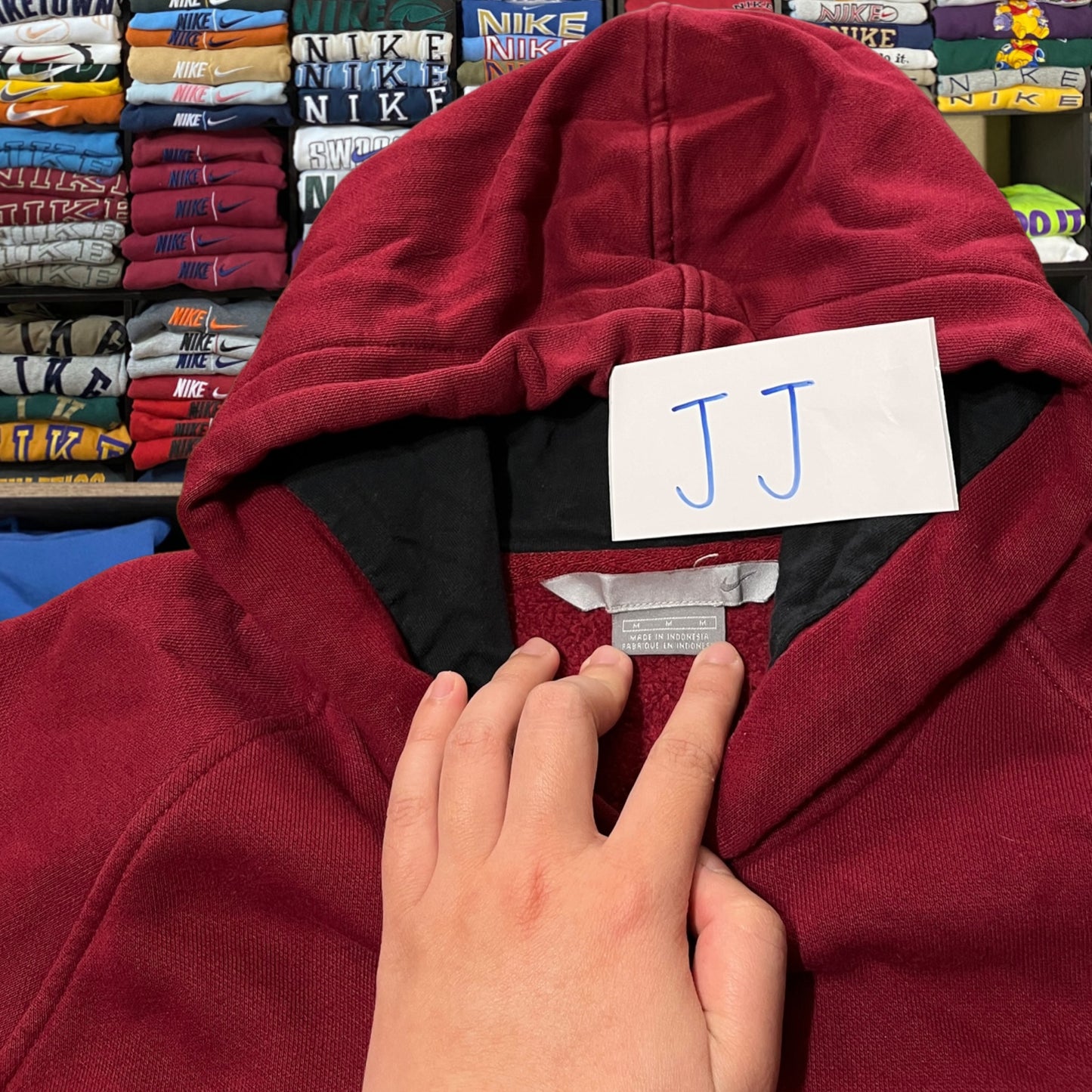 Y2K 2004 burgundy Nike hoodie