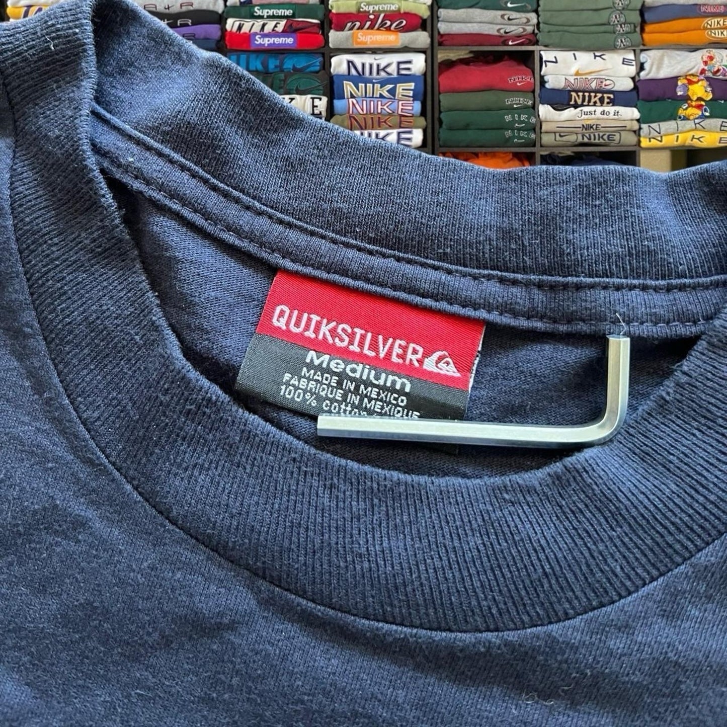 Vintage Y2K quiksilver Surf Sweater/Shirt