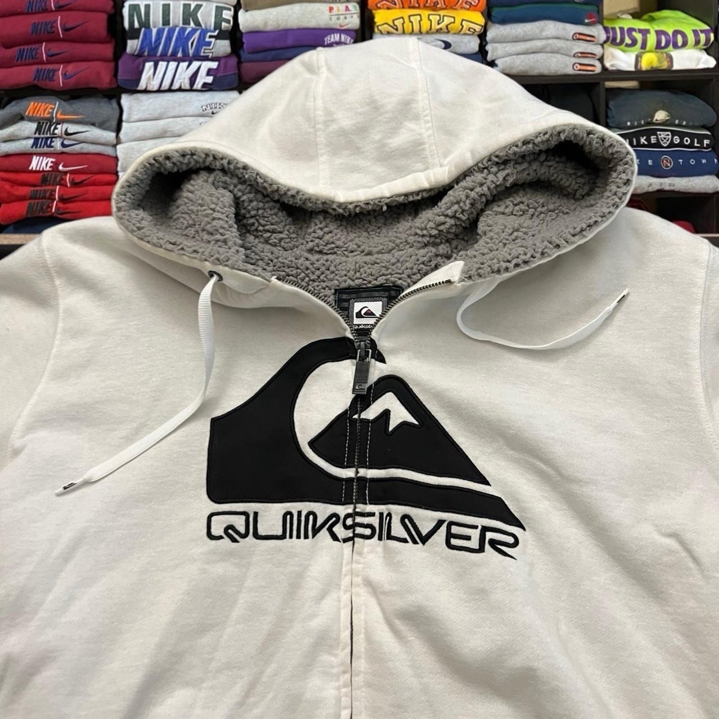 Vintage Y2K quiksilver Surf Sweater/Shirt