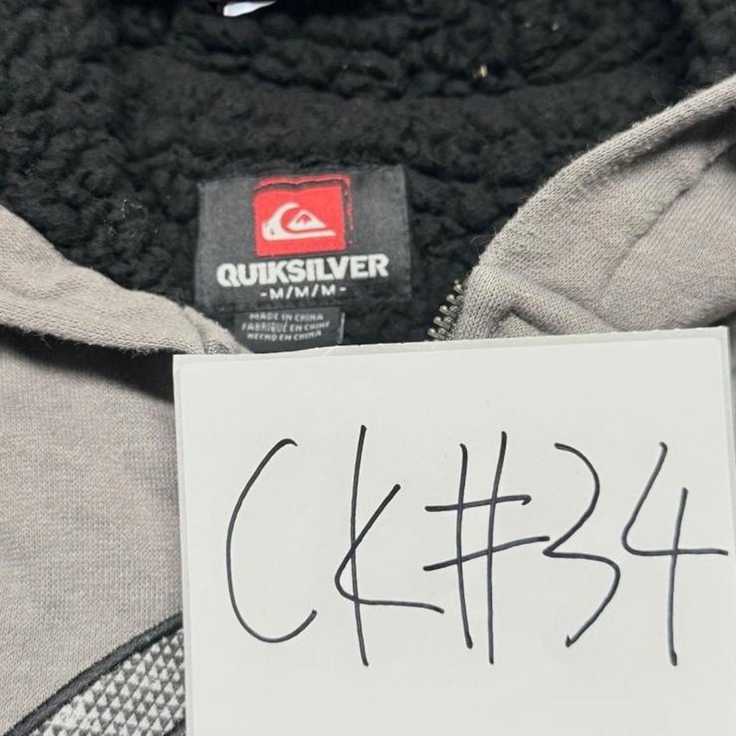 Vintage Y2K quiksilver Surf Sweater/Shirt